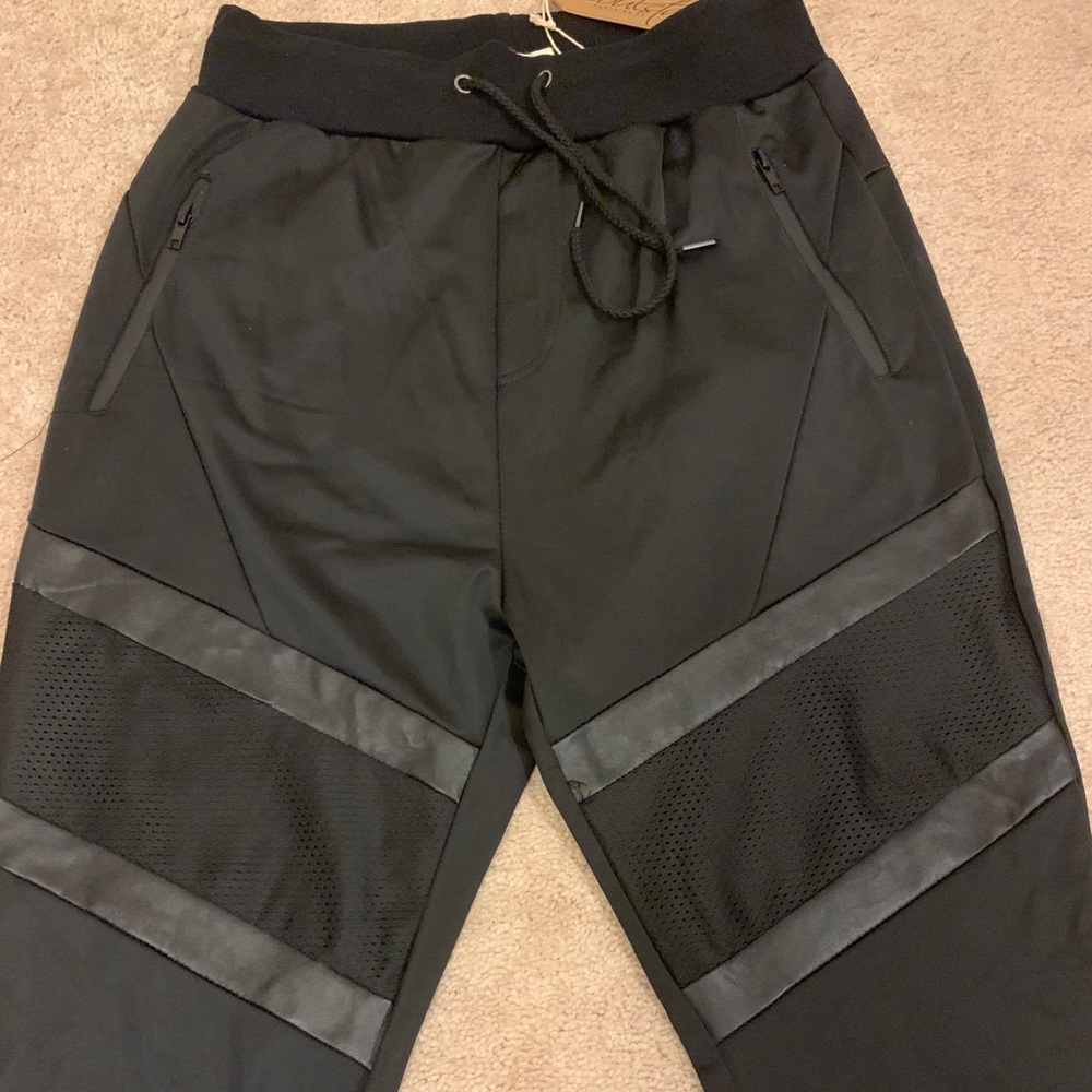 🔥Today’s Clearance Item🔥 Men’s Athletic Pants - Picture 4 of 14